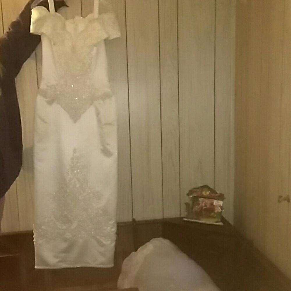 Wedding dress